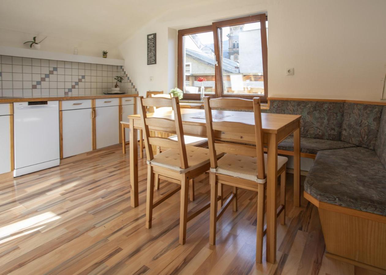 Cozy Old Town Apartment Hall in Tirol Zewnętrze zdjęcie